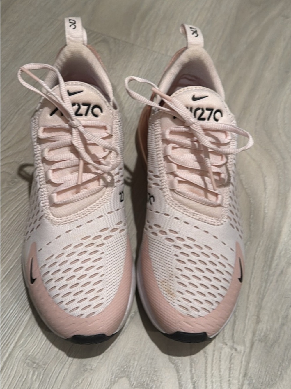 Nike Women's Air Max 270 in Light Pink